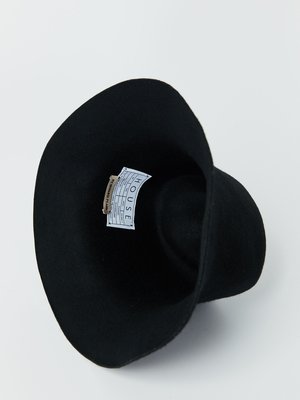 House of the Very Islands x Reinhard Plank HOTVI Hat - Black