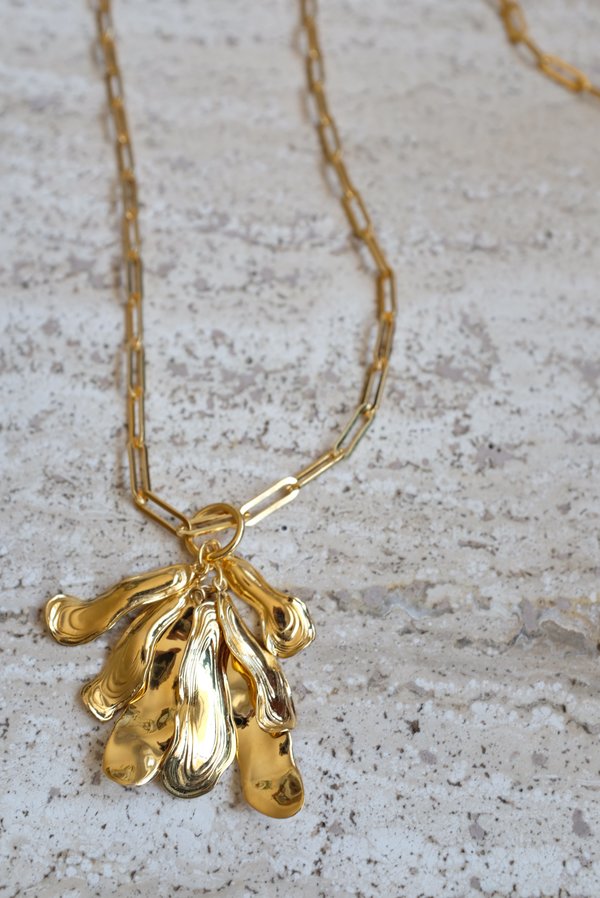Leigh Miller Long Chrysanthemum Pendant Necklace - Gold Leigh Miller Long Chrysanthemum Pendant Necklace - Gold