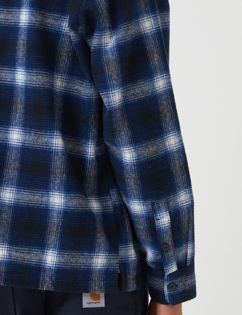 Carhartt WIP（カーハートダブリューアイピー）の「L/S HALLECK