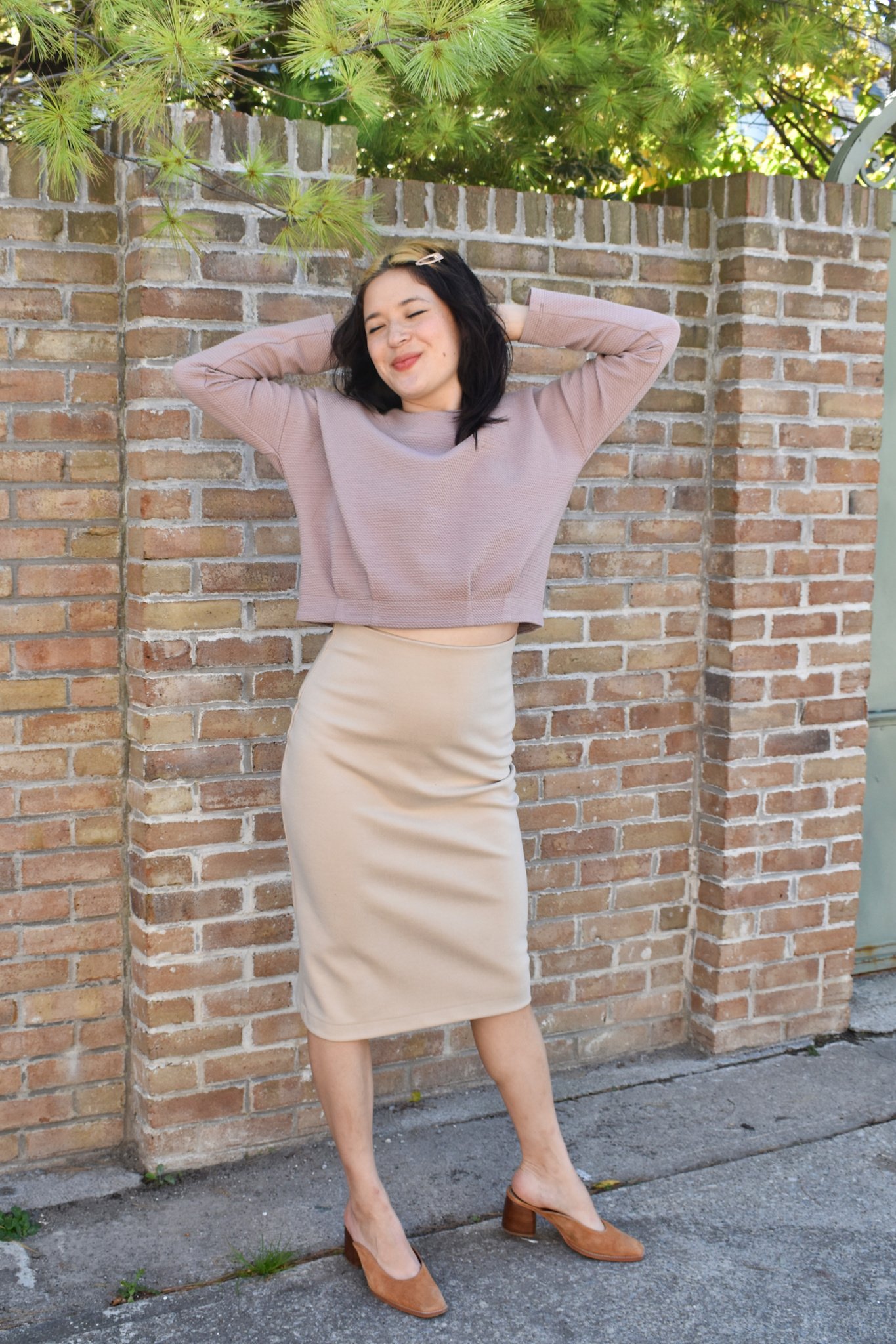 Body Bag Velour Pencil Skirt Beige