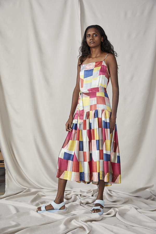 Lois Hazel Fold Drop Dress - Colourblock