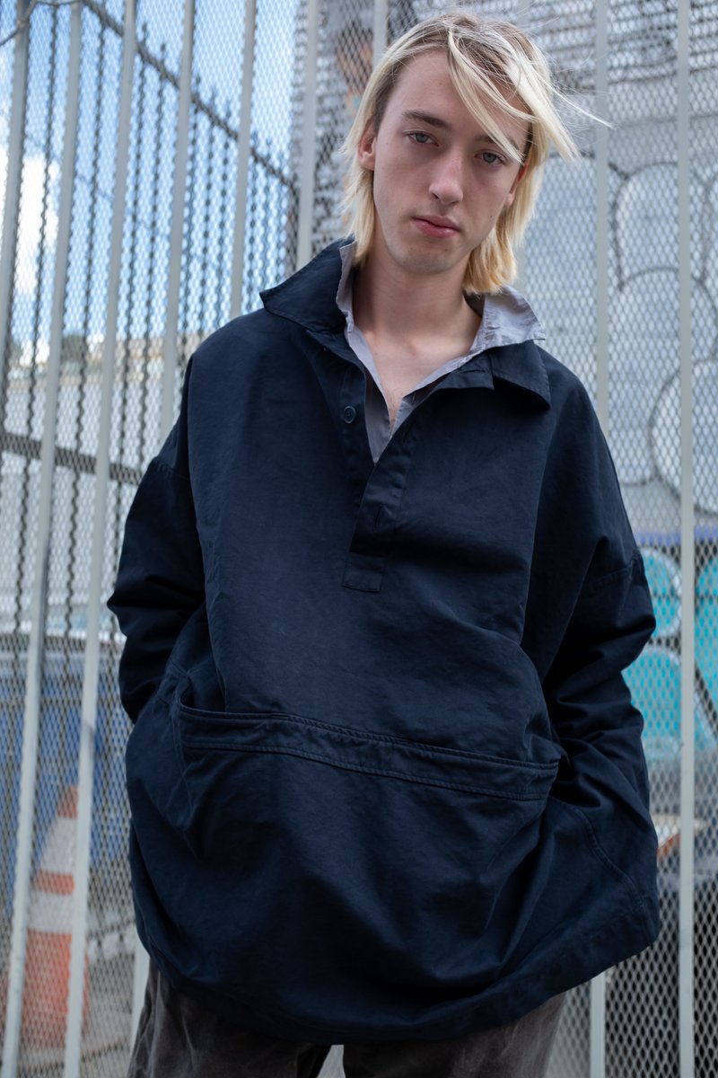 トップス CASEY CASEY TEED TOP-ONI CASEY CASEY * 13HH76 TEED TOP ONI * Dark Navy - YouTube