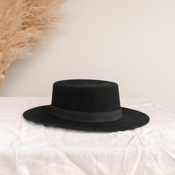 Janessa Leone Gabrielle Hat - Black | Garmentory display picture 1