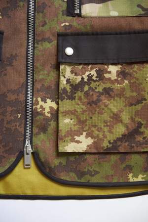 Adyar Mix Trady Shell Vest - Camo Adyar Mix Trady Shell Vest - Camo