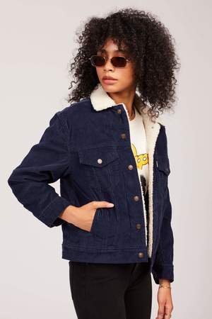 Levi's Cord EX Boyfriend Sherpa Trucker 