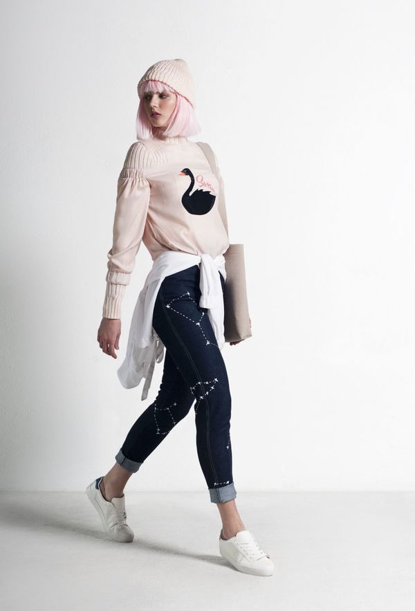 SIZ BELLATRIX HOODIE - White SIZ BELLATRIX HOODIE - White