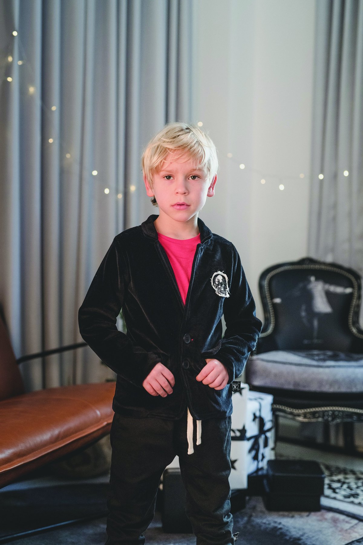 nununu velvet jacket - Image 1 of 2