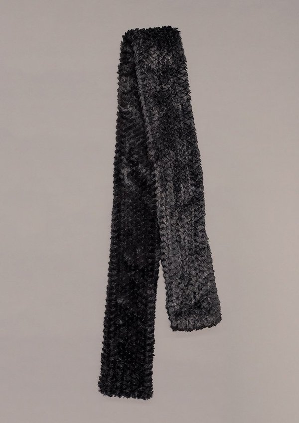 Berenik FAUX RHOMB FUR SCARF - black