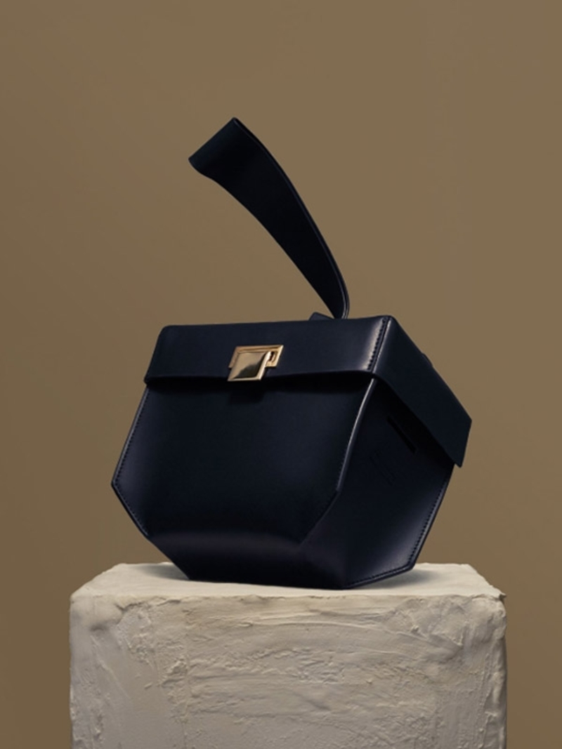 Khaore Stacking Bag - Navy | Garmentory