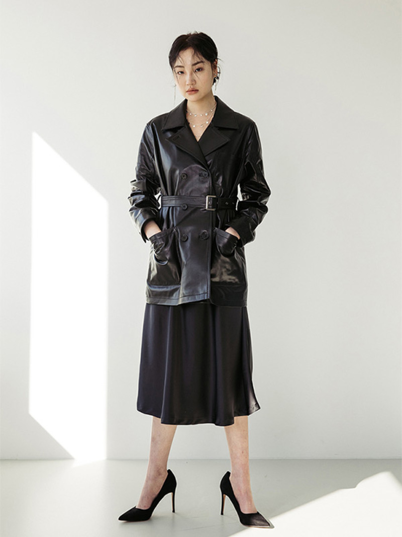 【SPERONE】Lambskin Short Trench Jacket SPERONE Lambskin Short Trench Coat - Black | Garmentory