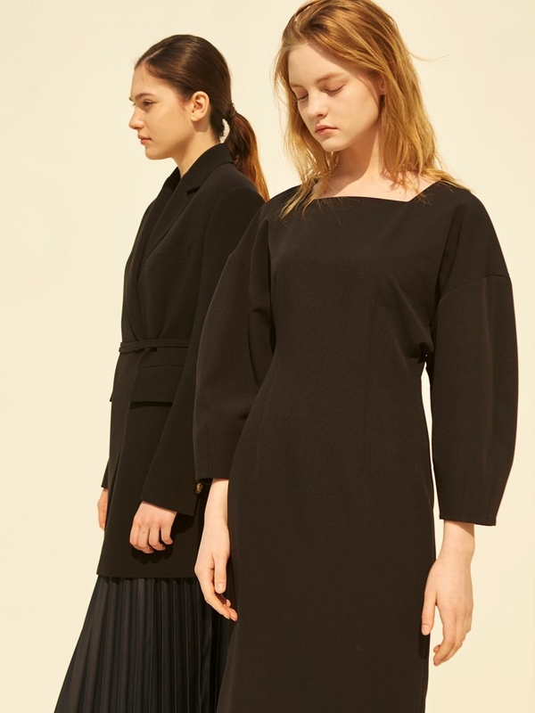 MOHAN Square Neck Slim Dress - Black MOHAN Square Neck Slim Dress - Black
