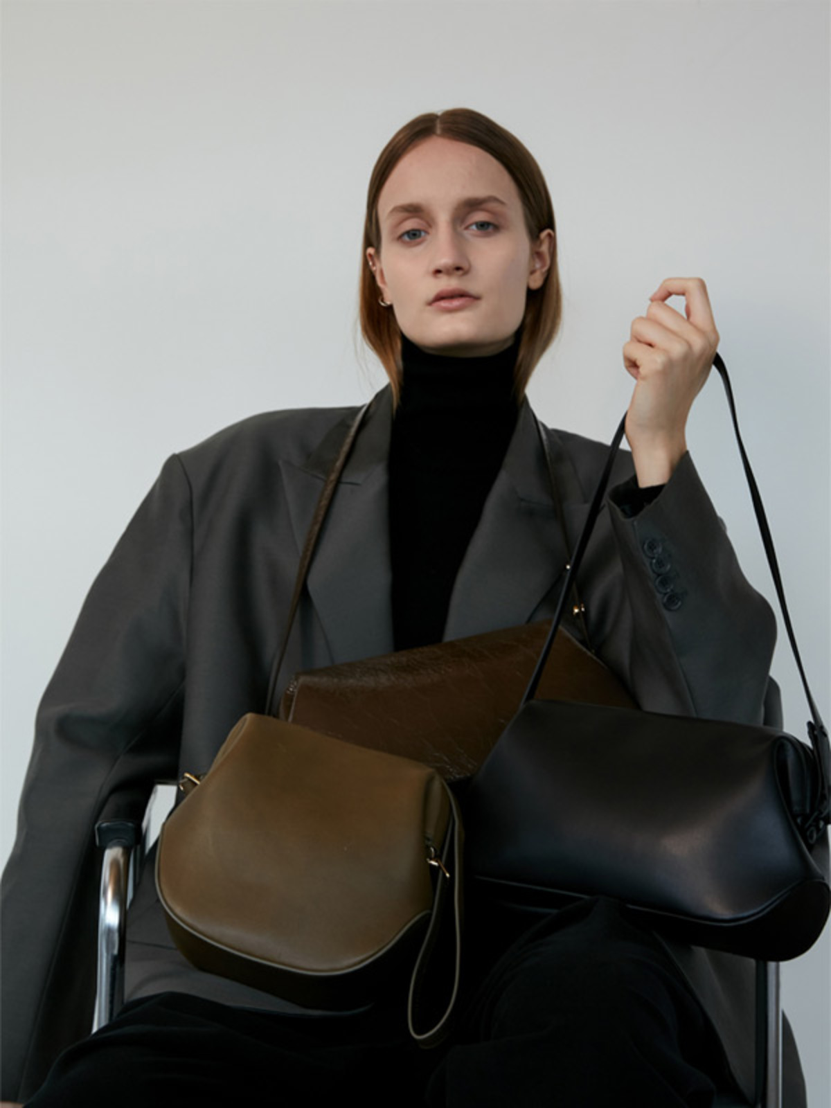 OSOI TOAST BROT牛革 ショルダーバッグ OSOI Toast Brot Bag - Khaki | Garmentory