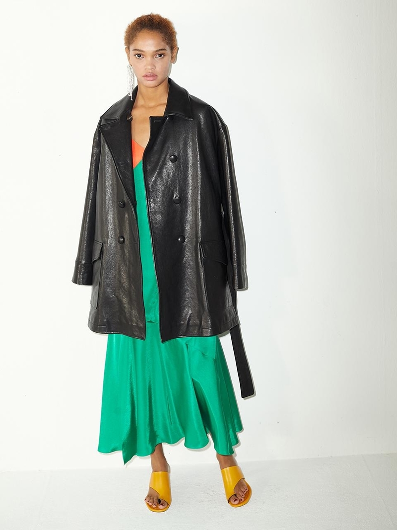 ★MARDI MERCREDI★VEGETABLE LAMBSKIN CROPPED JACKET_BLACK★ MARDI MERCREDI Vegetable Lambskin Leather Coat - Black