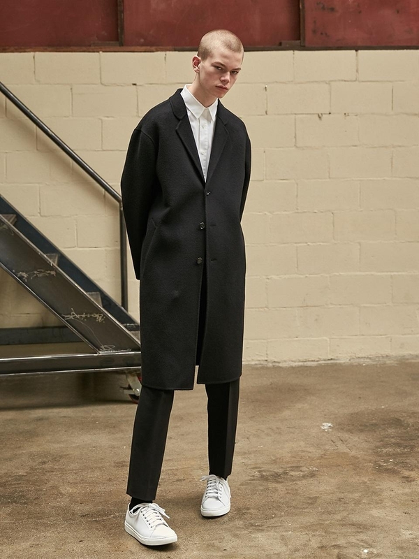 Unisex Collabotory Oversized Handmade Wool Coat - Black Unisex Collabotory Oversized Handmade Wool Coat - Black