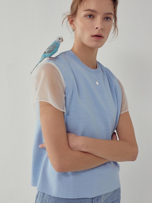 Frontrow X Recto Asymmetry Sleeveless Cardigan - Navy/Sky Blue Frontrow X Recto Asymmetry Sleeveless Cardigan - Navy/Sky Blue