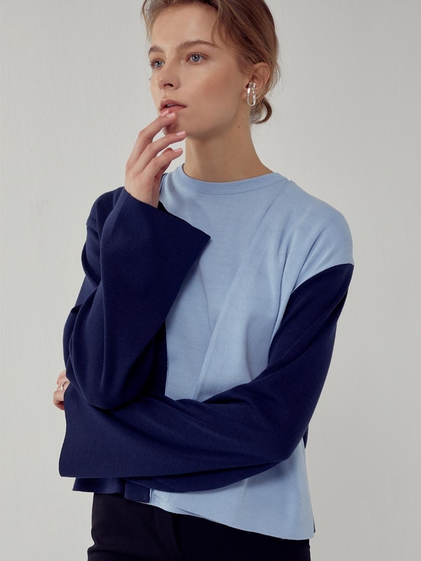 Frontrow X Recto Asymmetry Sleeveless Cardigan - Navy/Sky Blue Frontrow X Recto Asymmetry Sleeveless Cardigan - Navy/Sky Blue
