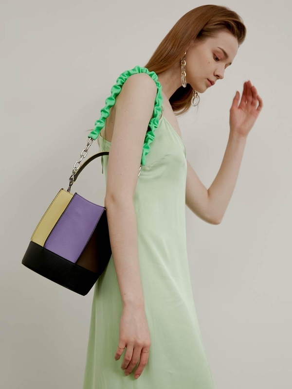 LOEUVRE-Sac-De-Lumiere-