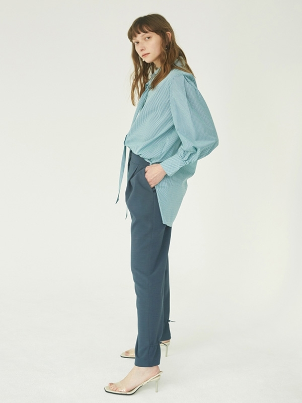 NUVO.10 Silky Tapered Pants NUVO.10 Silky Tapered Pants