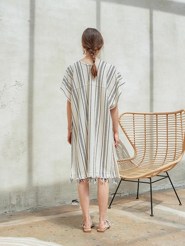OUAHSOMMET Linen Shawl Robe - Beige OUAHSOMMET Linen Shawl Robe - Beige