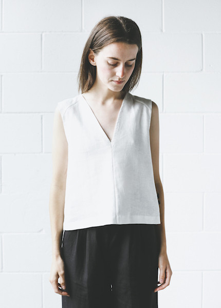 Zii Ropa Mara V-Neck Top - Cream Zii Ropa Mara V-Neck Top - Cream