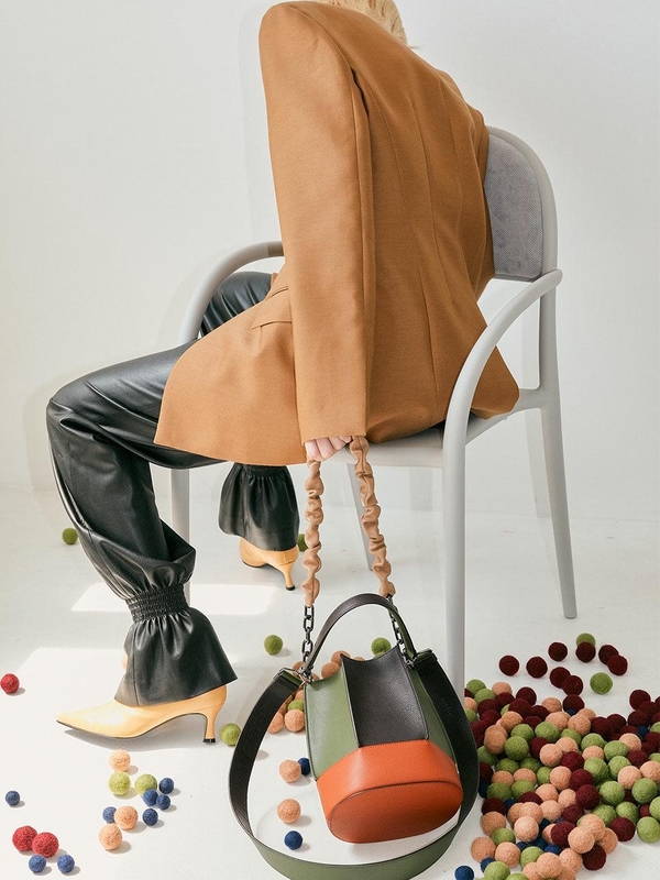 ★送料・関税込★LOEUVRE★Sac de Lumiere Mini bag★ LOEUVRE-Sac-De-Lumiere-