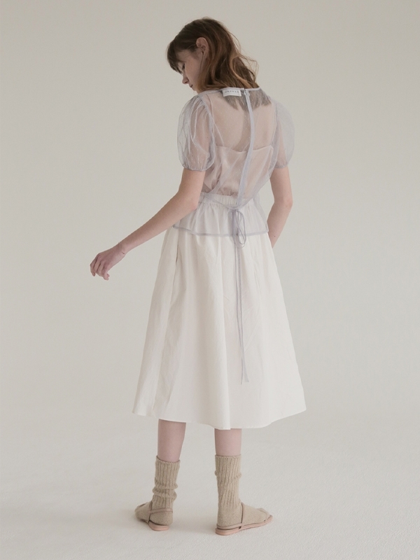 Soonsu Shine Flower Skirt - White Soonsu Shine Flower Skirt - White
