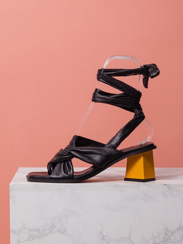 Doratore Lauro Sandal - Black Doratore Lauro Sandal - Black