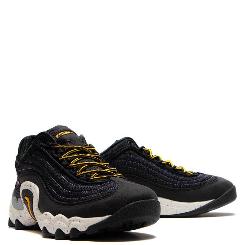 nike air skarn black university gold