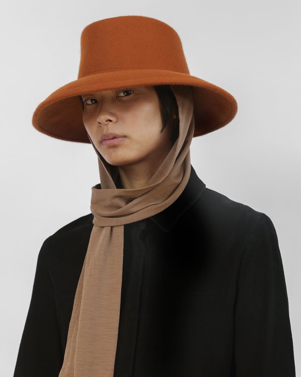 Clyde Gambler Hat W. Neck Scarf Clyde Gambler Hat W. Neck Scarf