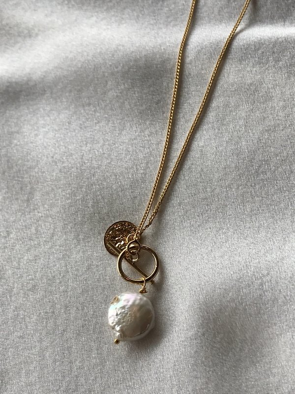 BEFORE MARCH Fes necklace BEFORE MARCH Fes necklace