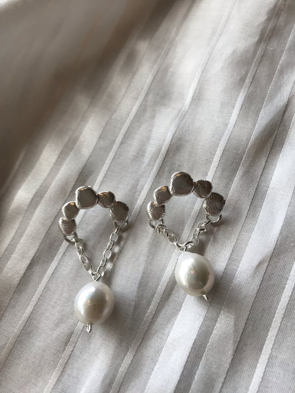 BEFORE MARCH Gatsby earrings BEFORE MARCH Gatsby earrings