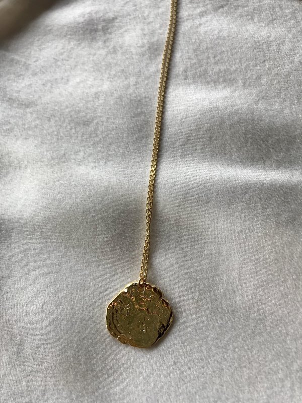 BEFORE MARCH Kate medal necklace - gold BEFORE MARCH Kate medal necklace - gold