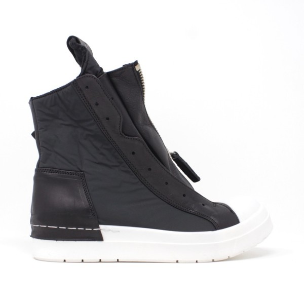 Cinzia Araia Skin 110 Boots Black Garmentory