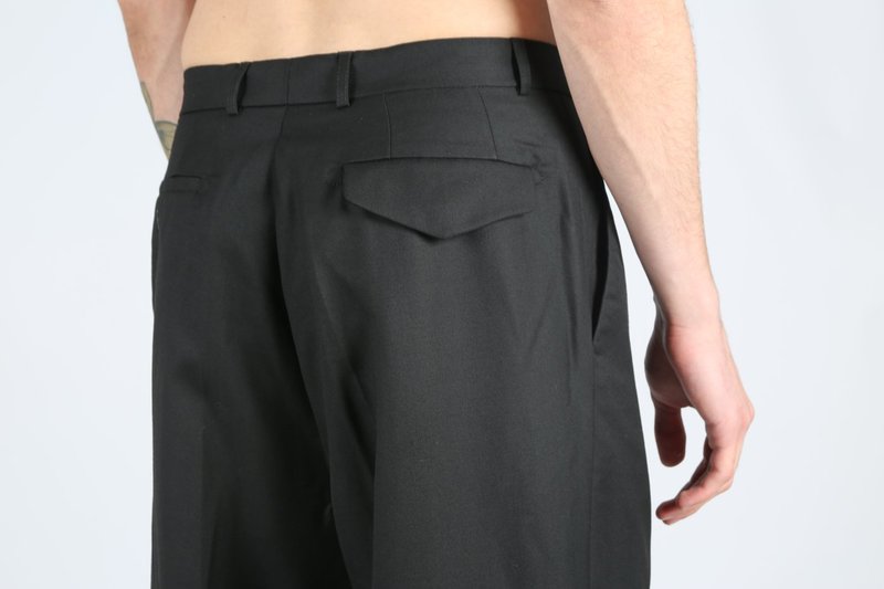 lownn　NEO TROUSERS Lownn NEO TROUSER - Black Twill | Garmentory