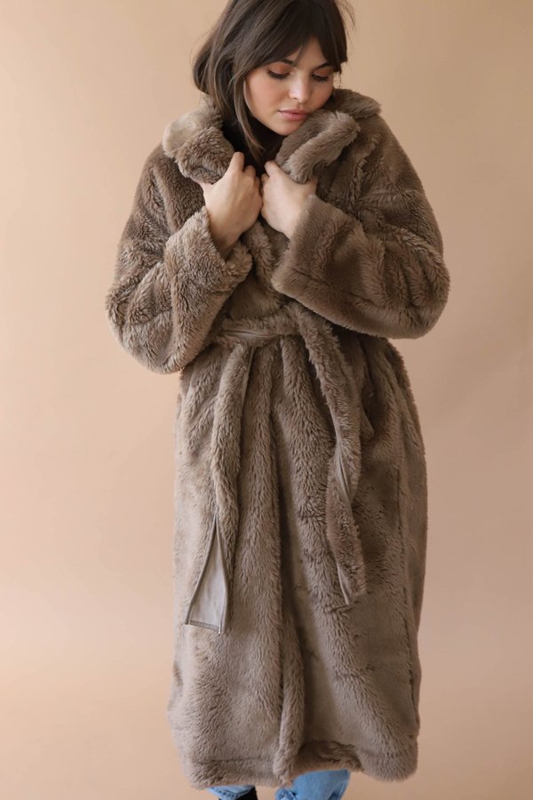 Moon River Tie Waist Faux Fur Coat - Taupe Moon River Tie Waist Faux Fur Coat - Taupe