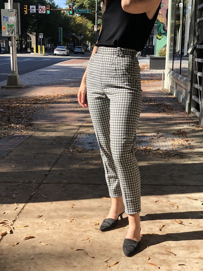 Patterned Cigarette Trousers - Regular Waist - Black/Small Floral