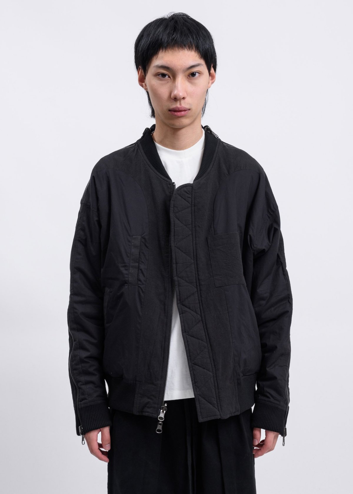 KOMAKINO Peel Reversible MA-1ブラックリバーシブル Komakino Peel Reversible MA-1 - Black | Garmentory