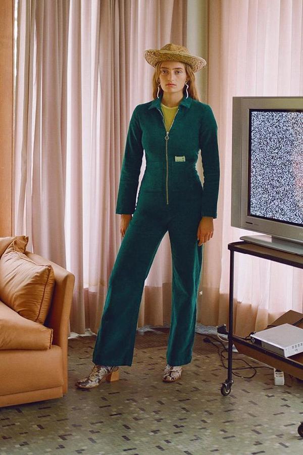 【paloma wool】コーデュロイ　ジャンプスーツ paloma wool】コーデュロイ ジャンプスーツ paloma wool】コーデュロイ