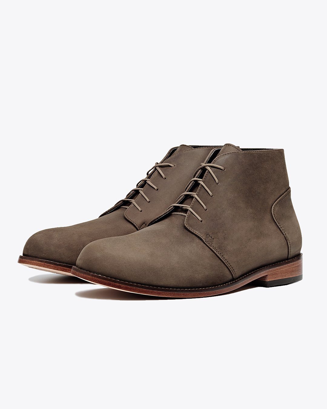 nisolo chukka