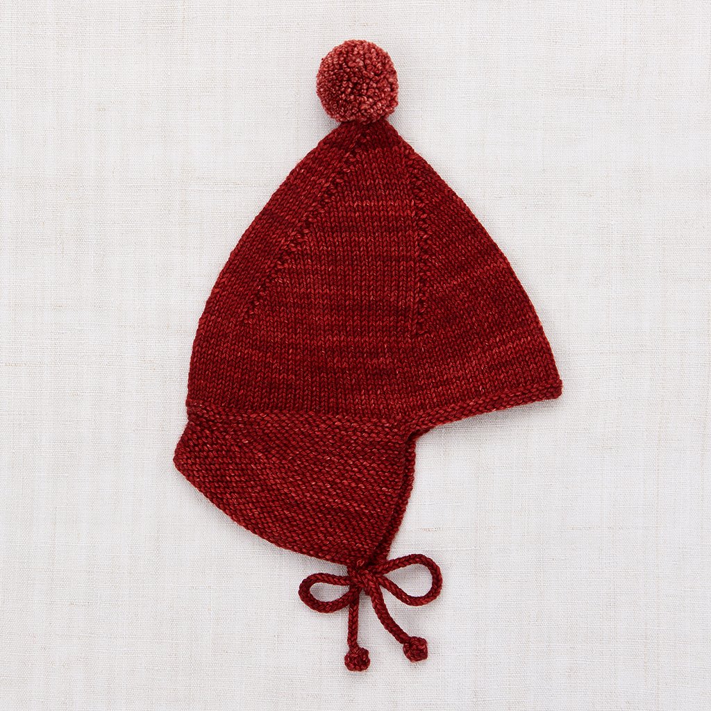 Pointy--Peak-Hat-in-Brick-