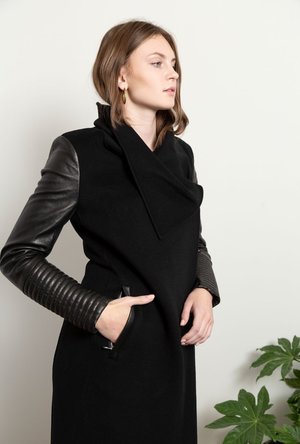 zara contrast jacket