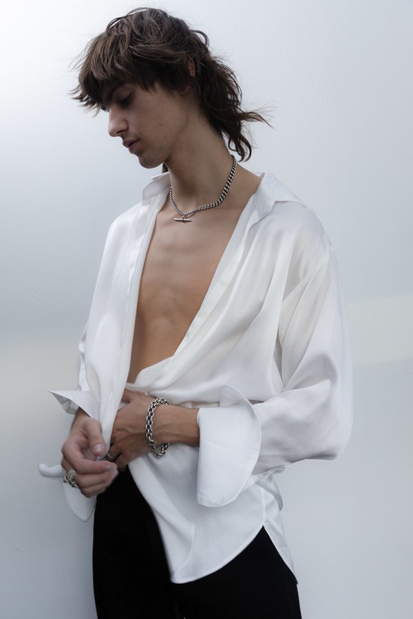 LUDOVIC DE SAINT SERNIN Silk Oversize Buttonless Shirt - White  