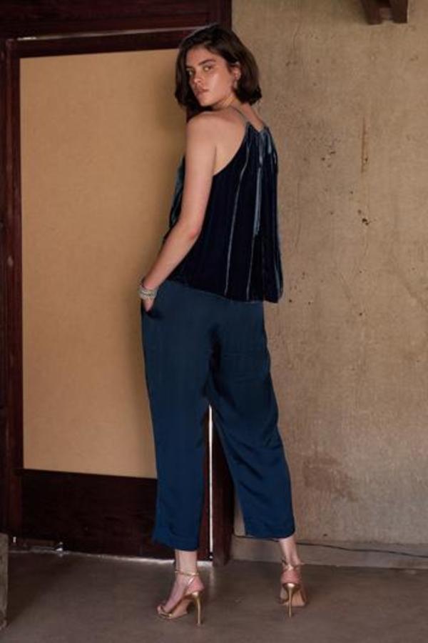 Velvet Aleaha silk velvet Halter - black Velvet Aleaha silk velvet Halter - black