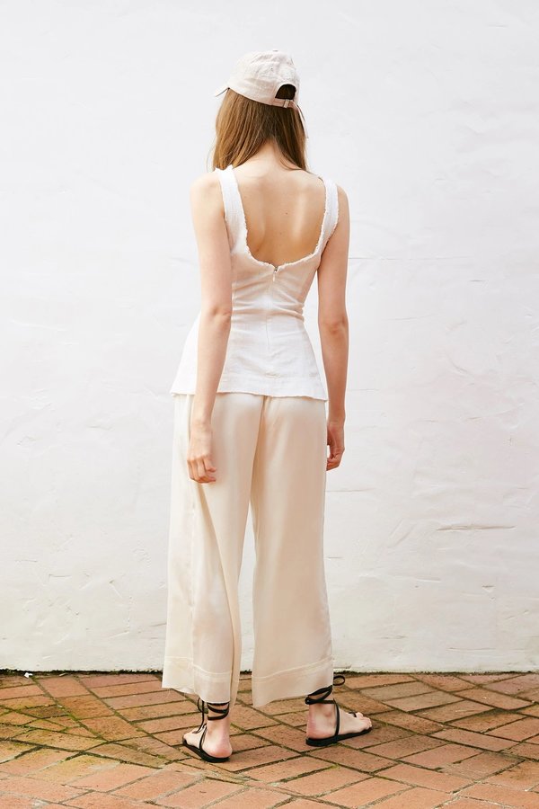 BEFORE MARCH Amber top - Ivory BEFORE MARCH Amber top - Ivory