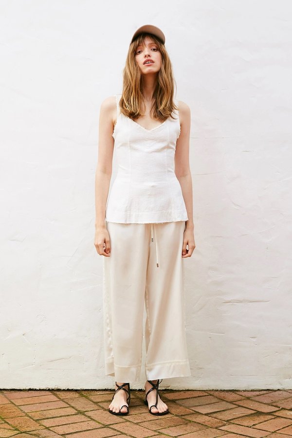 BEFORE MARCH Amber top - Ivory BEFORE MARCH Amber top - Ivory