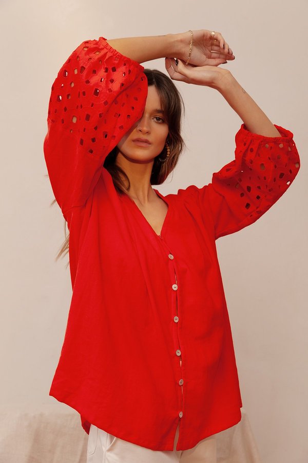 BEFORE MARCH Smock top - red BEFORE MARCH Smock top - red