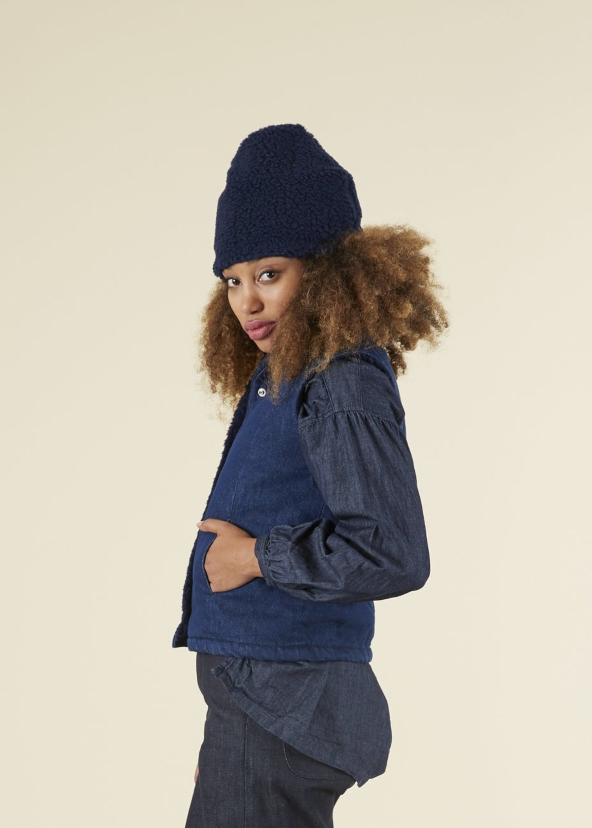 Uqnatu Reversible Sherpa Vest - Navy - Image 3 of 5