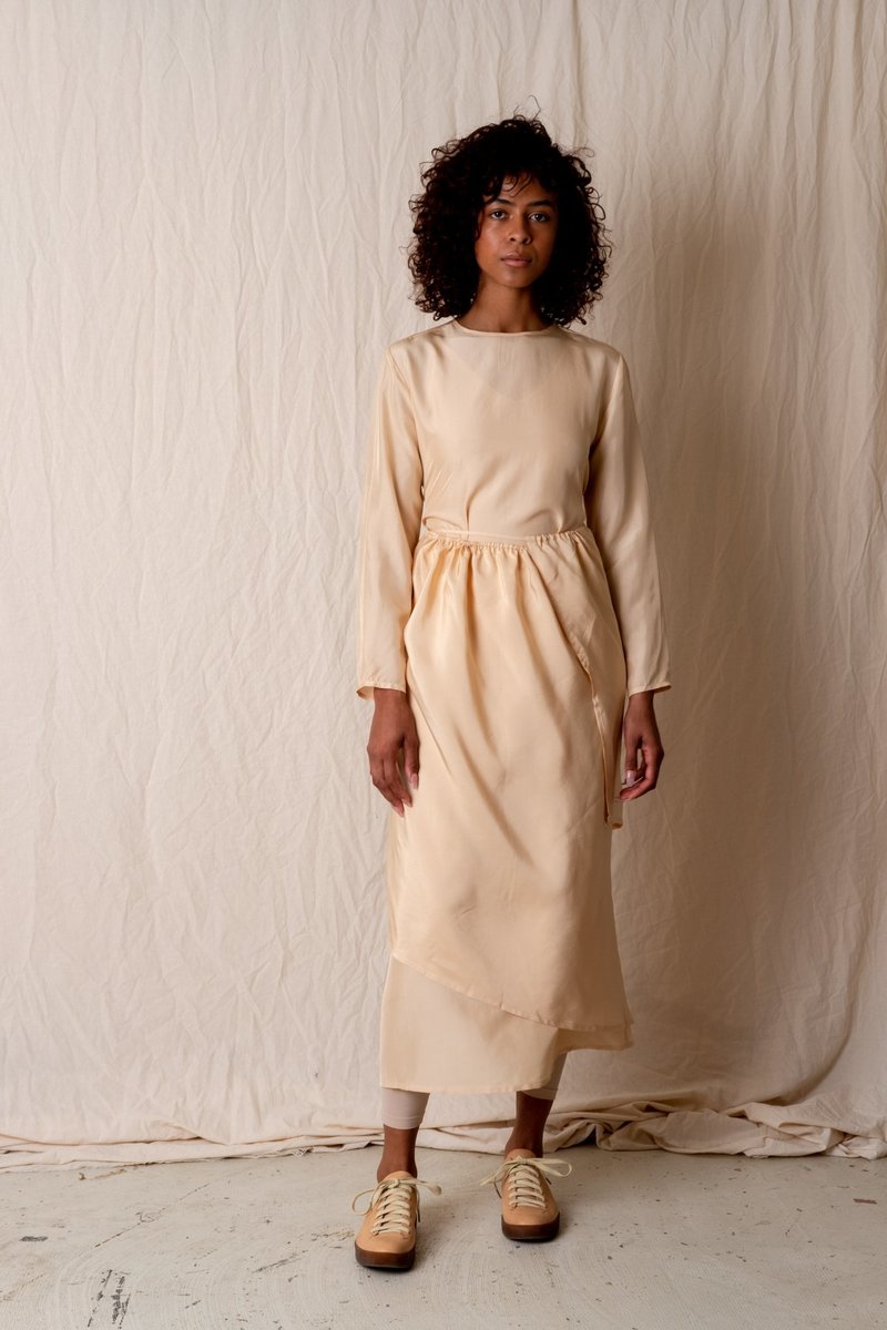 【海外配送可】【送料無料】 Baserange Gada Dress | Garmentory ワンピース