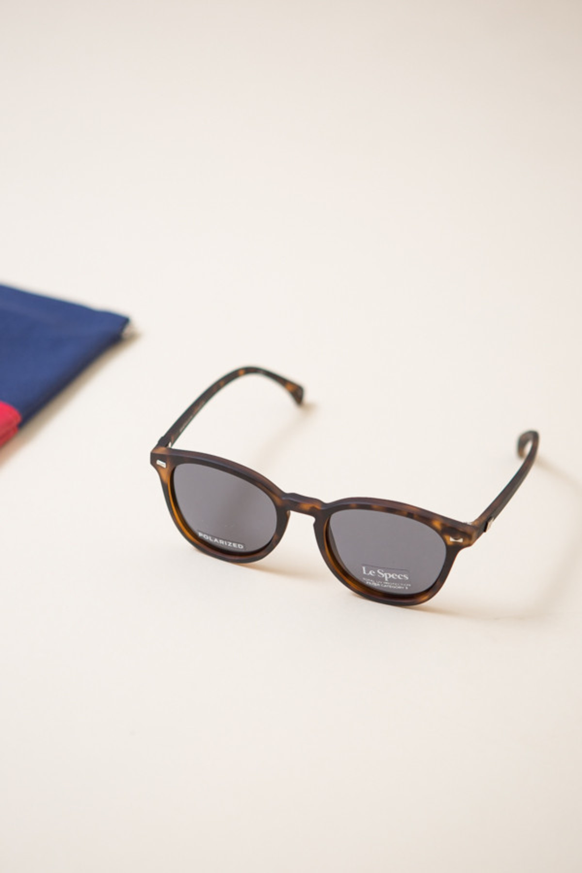 Le Specs Bandwagon Sunglasses / Matte Tort | Garmentory