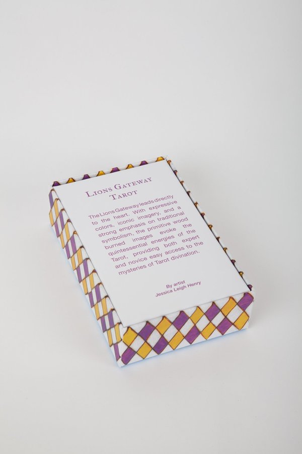Gravel & Gold Lions Gateway Tarot | Garmentory